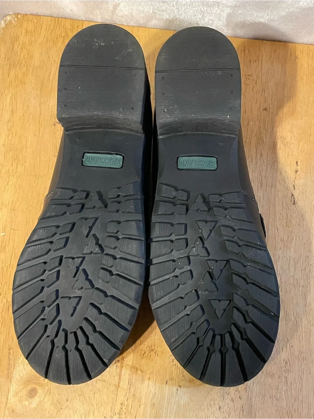 Eastland Black faux Leather Loafers with Chunky Silver Chain